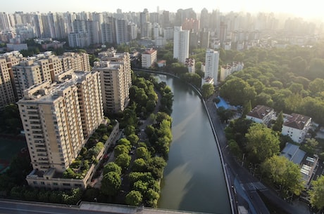 上海高考数学(上海高考数学：今年难度增加，考察更贴近实际应用)